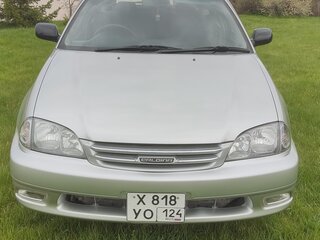 2001 Toyota Caldina II Рестайлинг, серебристый, 670000 рублей, вид 3
