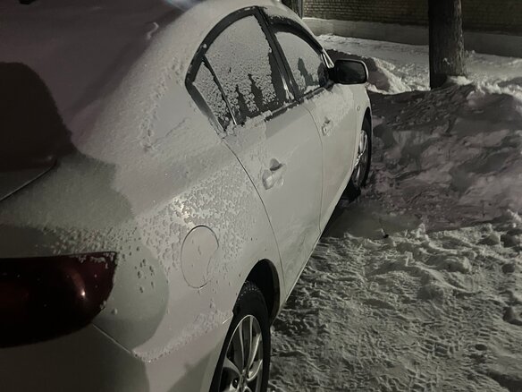 2003 Mazda Axela I, белый, 450000 рублей - вид 3