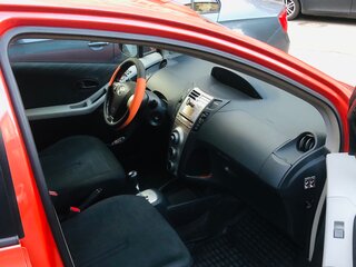 2007 Toyota Yaris Multimode II, оранжевый, 420000 рублей, вид 5