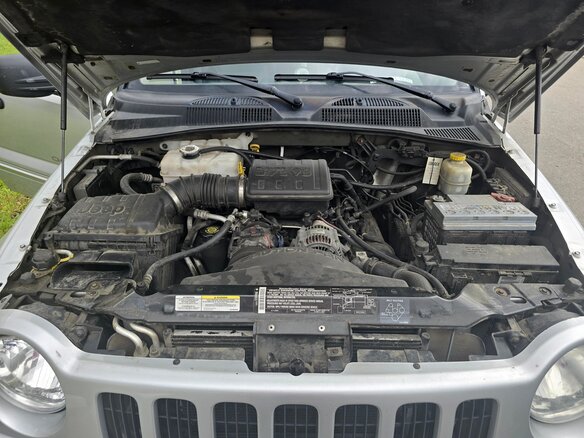 2003 Jeep Cherokee III (KJ), серый, 800000 рублей - вид 11