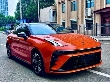 2026 Lynk & Co 03 I Рестайлинг 2, красный, 2465000 рублей, вид 3