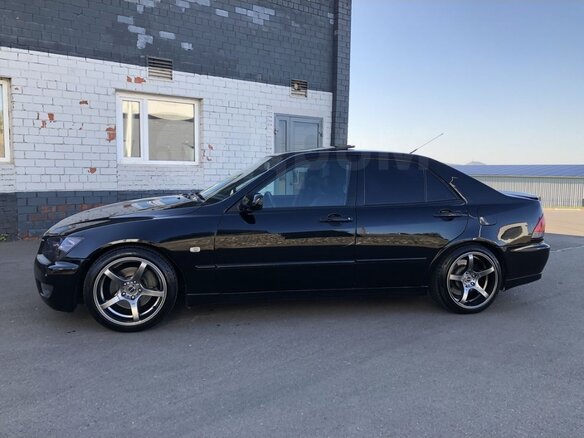 1999 Lexus IS 200 I, чёрный, 1400000 рублей - вид 6