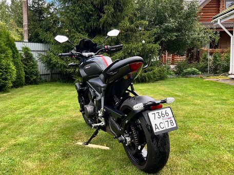 2021 Triumph Trident 660, чёрный, 700000 рублей, вид 3