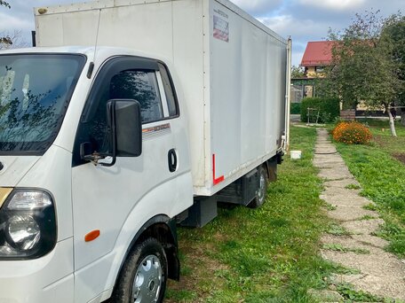 2012 Kia Bongo, белый, 1700000 рублей, вид 2
