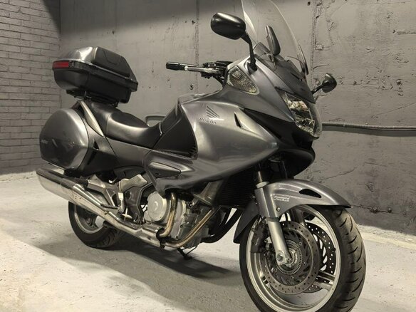 2006 Honda NT700V Deauville, чёрный, 480000 рублей - вид 1