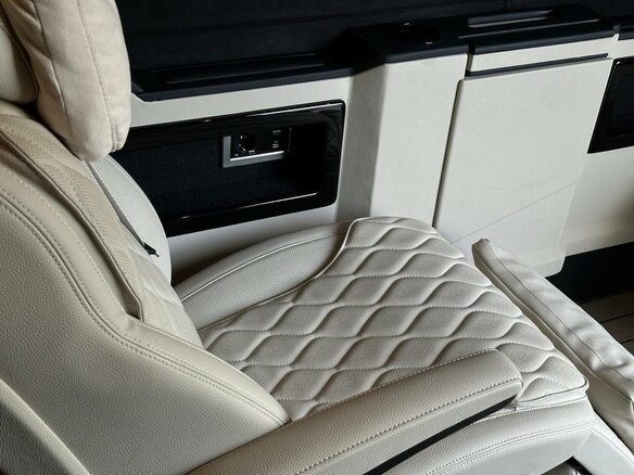 2025 Mercedes-Benz Sprinter, чёрный, 24981660 рублей - вид 10