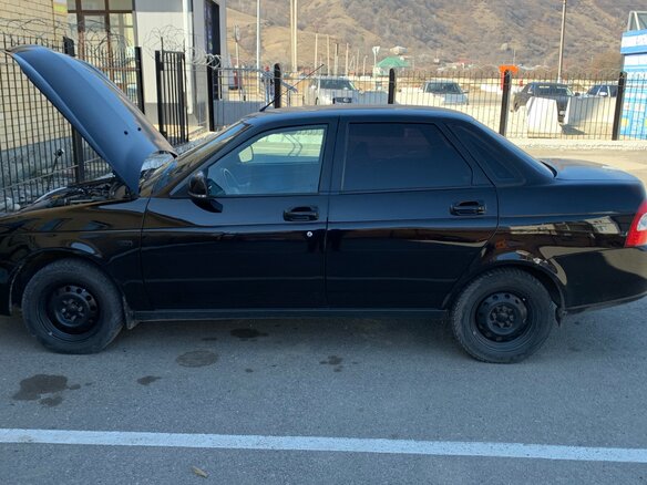 2014 Lada (ВАЗ) Priora I Рестайлинг, чёрный, 675000 рублей - вид 4