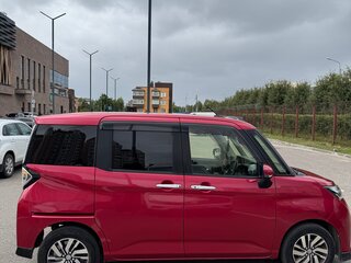 2018 Toyota Tank I, красный, 1100000 рублей, вид 5