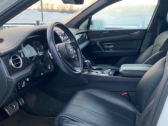 2019 Bentley Bentayga I, белый, 11400000 рублей - вид 9