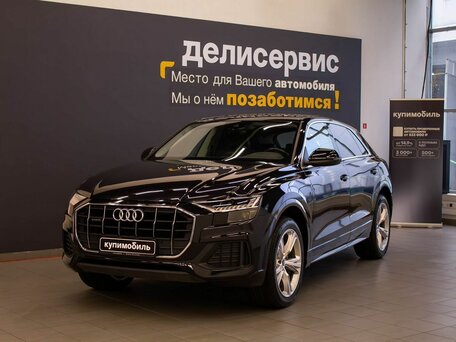Audi Q8 I (4M)
