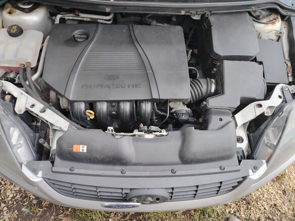 2010 Ford Focus II Рестайлинг, серебристый, 750000 рублей - вид 9