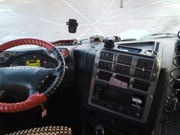 2010 Iveco Stralis, чёрный, 2200000 рублей - вид 6