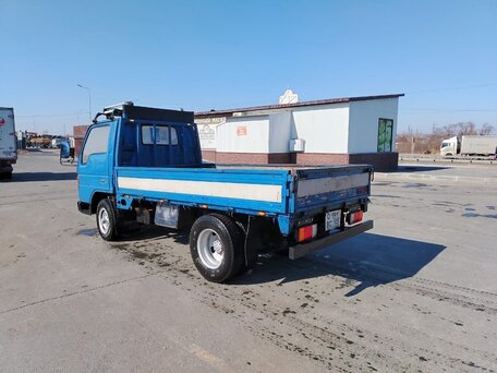 1990 Mazda Titan, синий, 750000 рублей, вид 5
