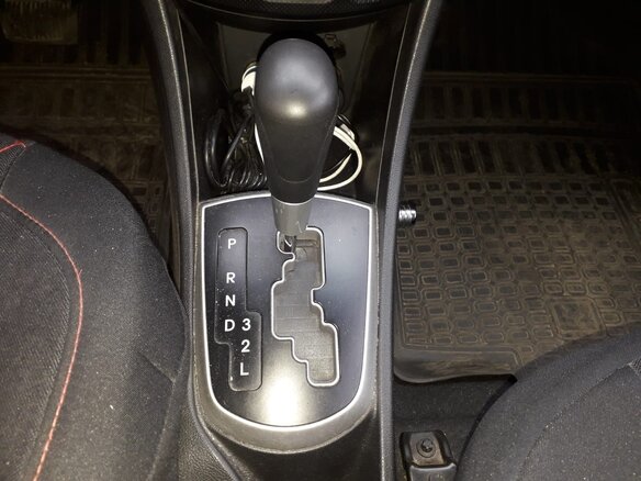 2011 Hyundai Solaris I, пурпурный, 900000 рублей - вид 16