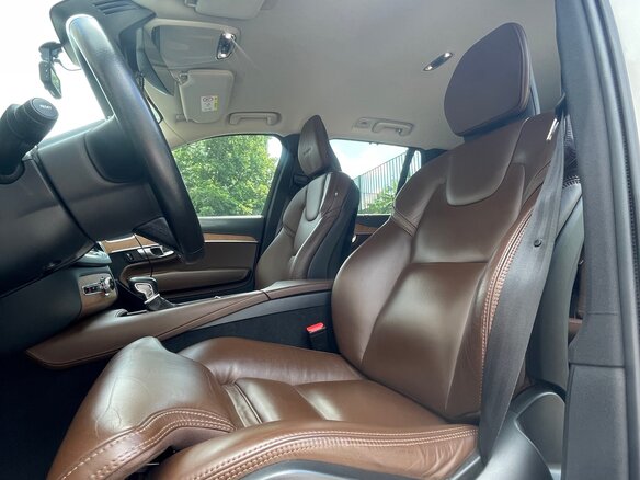 2019 Volvo XC90 II, белый - вид 11
