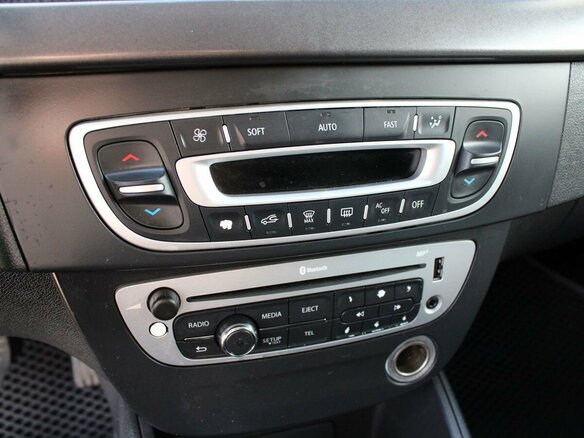 2013 Renault Fluence I, серебристый - вид 14