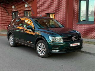 2018 Volkswagen Tiguan Allspace II, зелёный, 2100000 рублей, вид 2