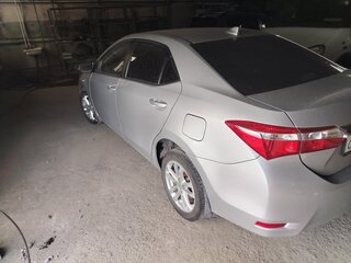 2018 Toyota Corolla XI (E160, E170, E180) Рестайлинг 1, серебристый, 1238000 рублей, вид 3