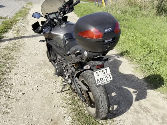 2016 Yamaha MT-09 Tracer (FJ-09), серый, 729000 рублей - вид 13