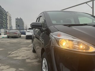 2020 Toyota Sienta II Рестайлинг, чёрный, 1995000 рублей, вид 2