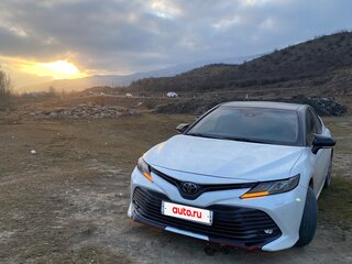 2020 Toyota Camry VIII (XV70), белый, 3300000 рублей, вид 5