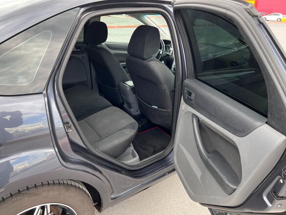 2008 Ford Focus II Рестайлинг, серый, 600000 рублей - вид 22