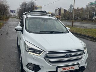 2018 Ford Kuga II Рестайлинг, белый, 1700000 рублей, вид 2