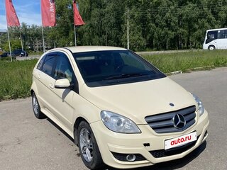 2009 Mercedes-Benz B-Класс 180 I (W245) Рестайлинг, бежевый, 670000 рублей, вид 2