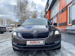 2018 Skoda Octavia III (A7) Рестайлинг, коричневый, 2350000 рублей, вид 1
