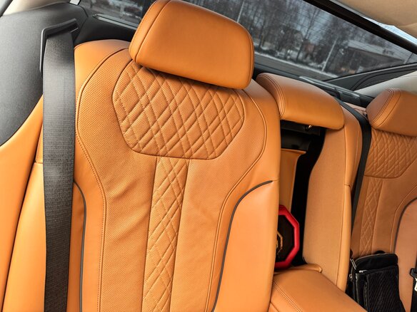 2019 BMW 7 серии Long 730Ld xDrive VI (G11/G12) Рестайлинг, серый, 5000000 рублей - вид 14