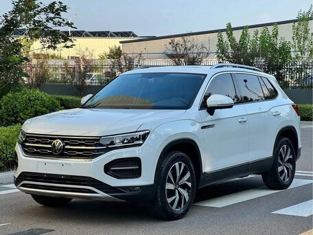 2022 Volkswagen Tayron I, белый, 2210000 рублей, вид 1