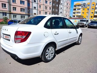 2019 Lada (ВАЗ) Granta I Рестайлинг, белый, 440000 рублей, вид 4