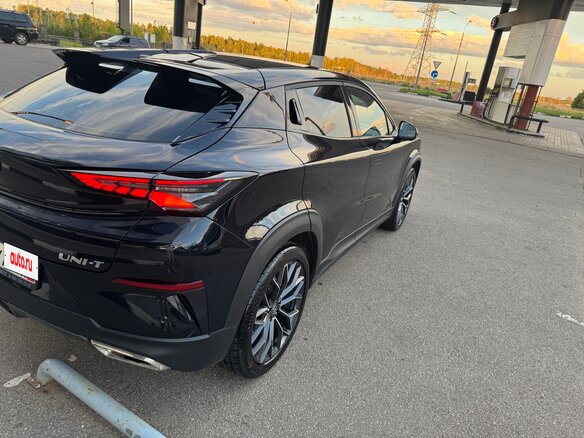 2023 Changan UNI-T I, чёрный, 1750000 рублей - вид 3