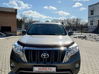 2016 Toyota Land Cruiser Prado 6-speed 150 Series Рестайлинг 1, золотистый, 3855000 рублей, вид 4