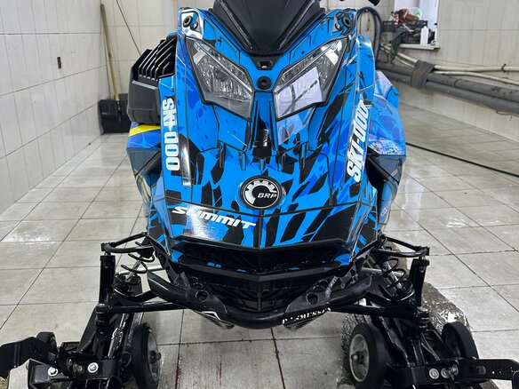 2021 BRP Ski-Doo Summit 850, синий, 1550000 рублей - вид 2