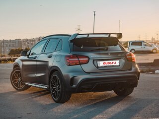 2017 Mercedes-Benz GLA AMG 45 AMG I (X156) Рестайлинг, серебристый, 3200000 рублей, вид 4