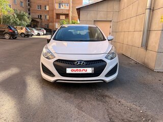 2012 Hyundai i30 II, белый, 850000 рублей, вид 2