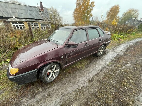 2011 Lada (ВАЗ) 2115, пурпурный, 120000 рублей - вид 1