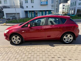 2011 Opel Astra J, красный, 555000 рублей, вид 4