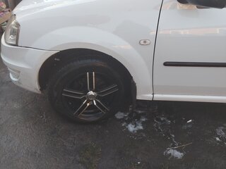 2013 Renault Logan I Рестайлинг, белый, 250000 рублей, вид 4