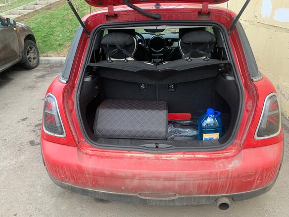 2009 Mini Hatch One II (R56), красный, 690000 рублей - вид 18