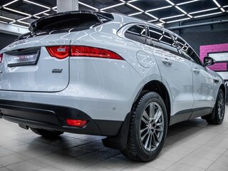 2016 Jaguar F-Pace I, белый, 2390000 рублей, вид 2