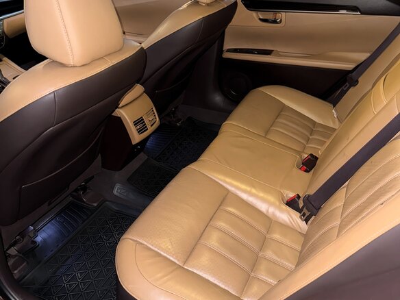 2015 Lexus ES 250 VI Рестайлинг, коричневый, 2650000 рублей - вид 15