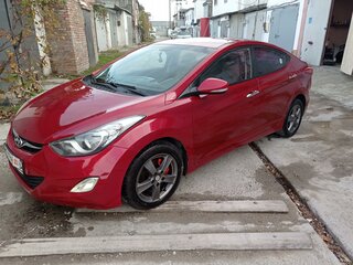 2011 Hyundai Avante V, красный, 1200000 рублей, вид 2