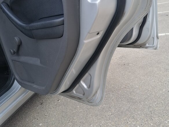2006 Ford Focus II, серебристый - вид 6