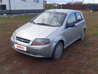 2004 Chevrolet Aveo I, серебристый, 130000 рублей, вид 1