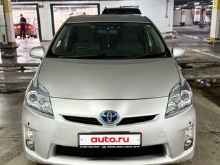 2010 Toyota Prius III (XW30), серый, 990000 рублей, вид 4