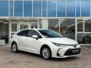 2019 Toyota Corolla XII (E210), белый, 1540000 рублей, вид 2
