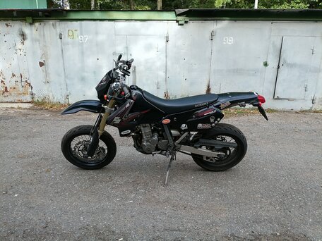 2006 Suzuki DR-Z 400 SM, чёрный, 420000 рублей, вид 1