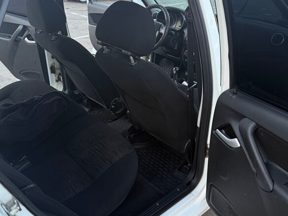 2013 Lada (ВАЗ) Kalina II, белый, 395000 рублей - вид 11
